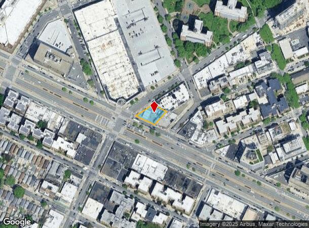 9627 Queens Blvd, Rego Park, NY Parcel Map