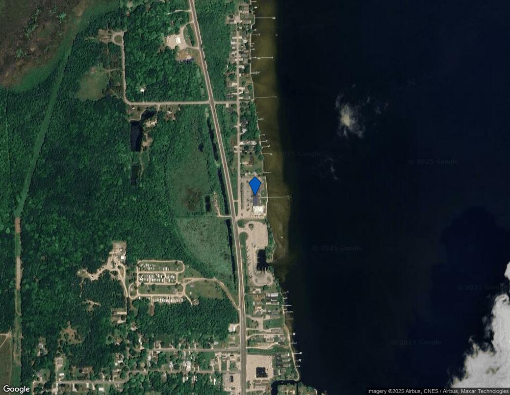 100 Clearview Dr Houghton Lake Mi 48629 Hotel Property For