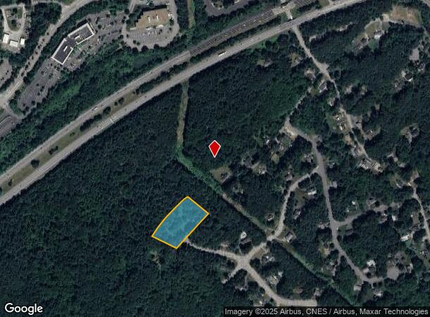 582 Robin Hill St, Marlborough, MA Parcel Map
