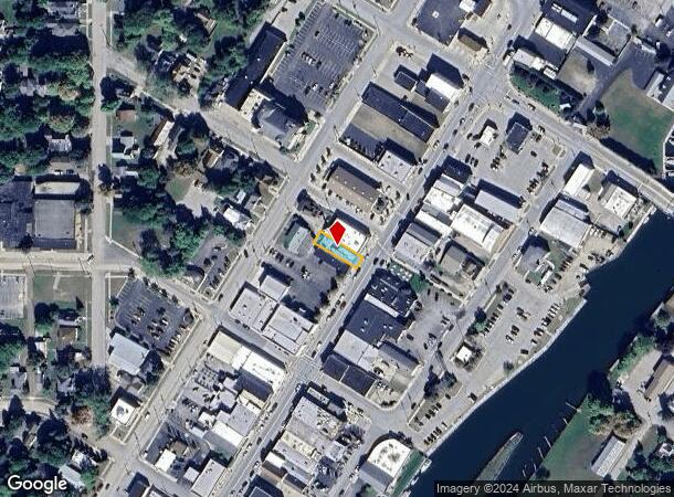  325 N Main St, Cheboygan, MI Parcel Map