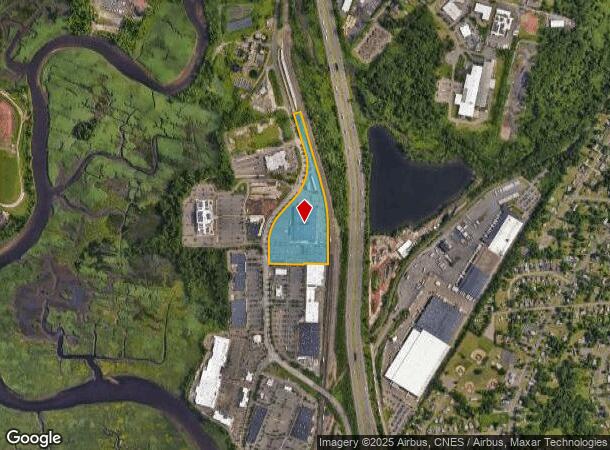  555 Universal Dr N, North Haven, CT Parcel Map