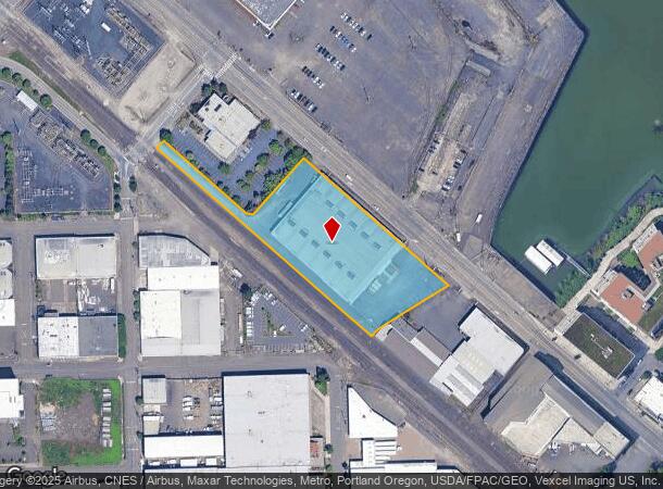  2303 Nw Front Ave, Portland, OR Parcel Map