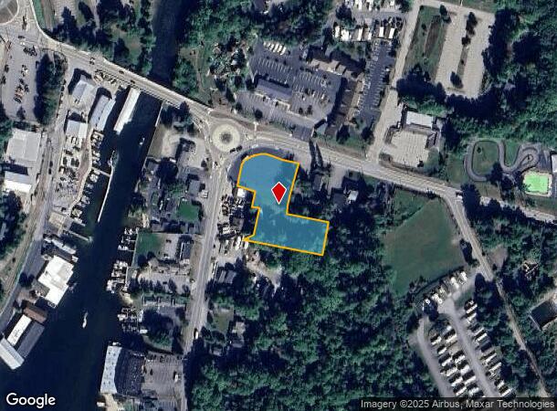  1207 Weirs Blvd, Laconia, NH Parcel Map