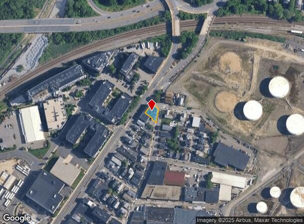  207 Broadway, Everett, MA Parcel Map