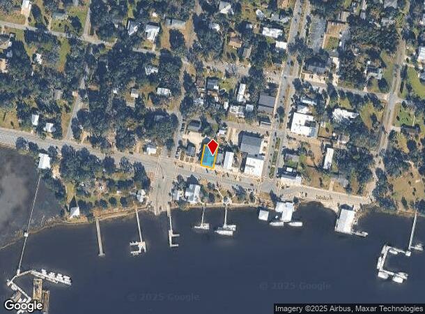  104 E Saint Marys St, Saint Marys, GA Parcel Map