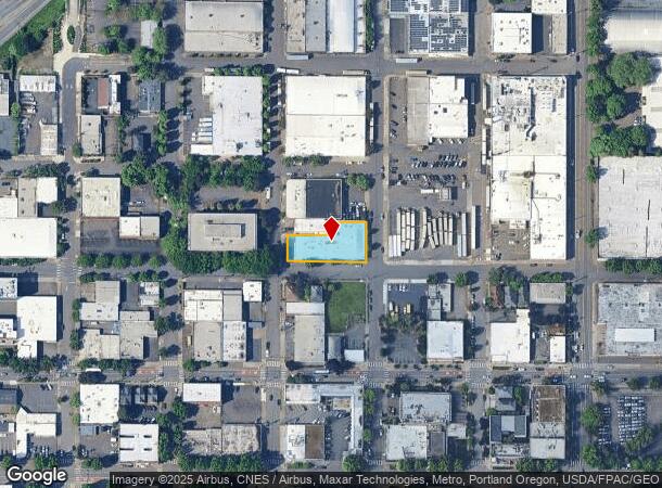  911 Ne Davis St, Portland, OR Parcel Map