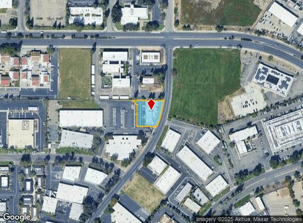  2211 N Fine Ave, Fresno, CA Parcel Map