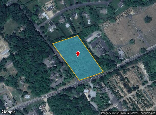  374 Main Rd, Laurel, NY Parcel Map