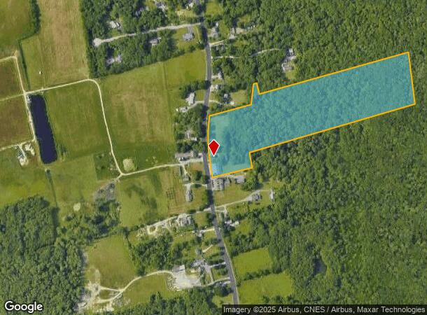1048 Crandall Rd, Tiverton, RI Parcel Map