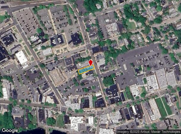  211 Roanoke Ave, Riverhead, NY Parcel Map
