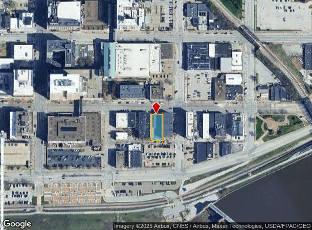  221 E 2Nd St, Davenport, IA Parcel Map