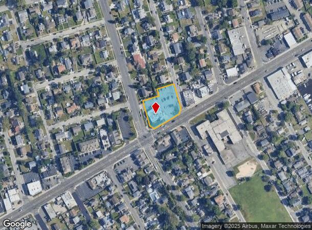 330 W Montauk Hwy, Lindenhurst, NY Parcel Map