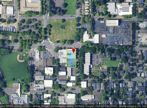 10 N Russell St, Portland, OR Parcel Map