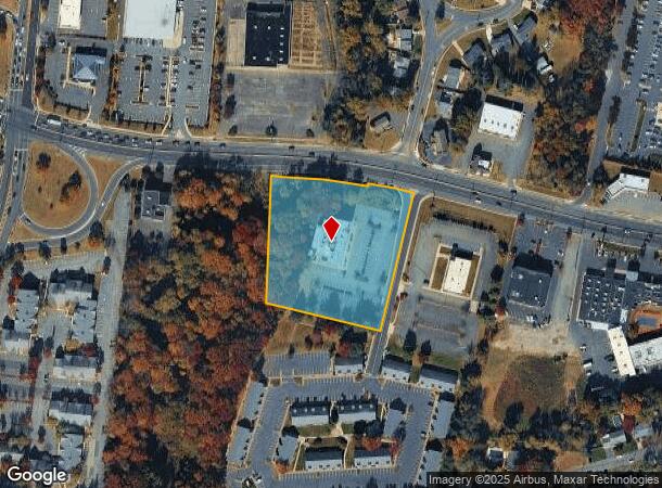 100 Village Ct, Hazlet, NJ Parcel Map