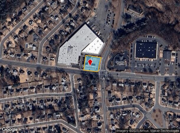  555 Middle Tpke W, Manchester, CT Parcel Map