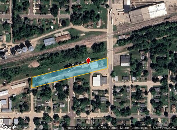  585 N Elm St, Fairmont, MN Parcel Map