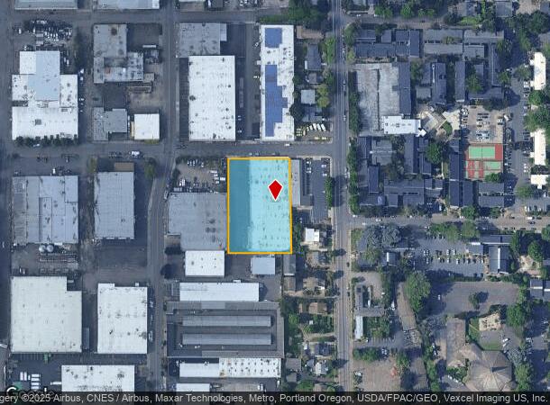 2718 Se Raymond St, Portland, OR Parcel Map