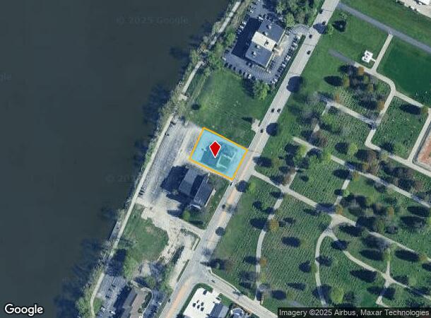 2150 Riverside Dr, Green Bay, WI Parcel Map