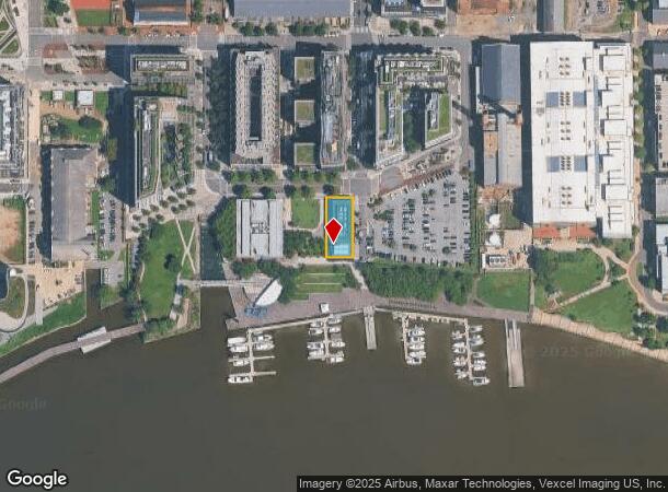  385 Water St Se, Washington, DC Parcel Map