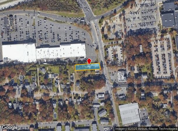  302 Waverly Ave, Patchogue, NY Parcel Map