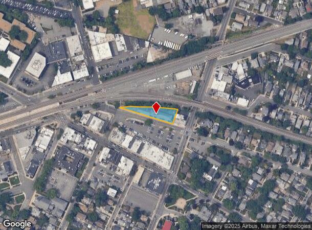 40 Woodbine Ct, Floral Park, NY Parcel Map